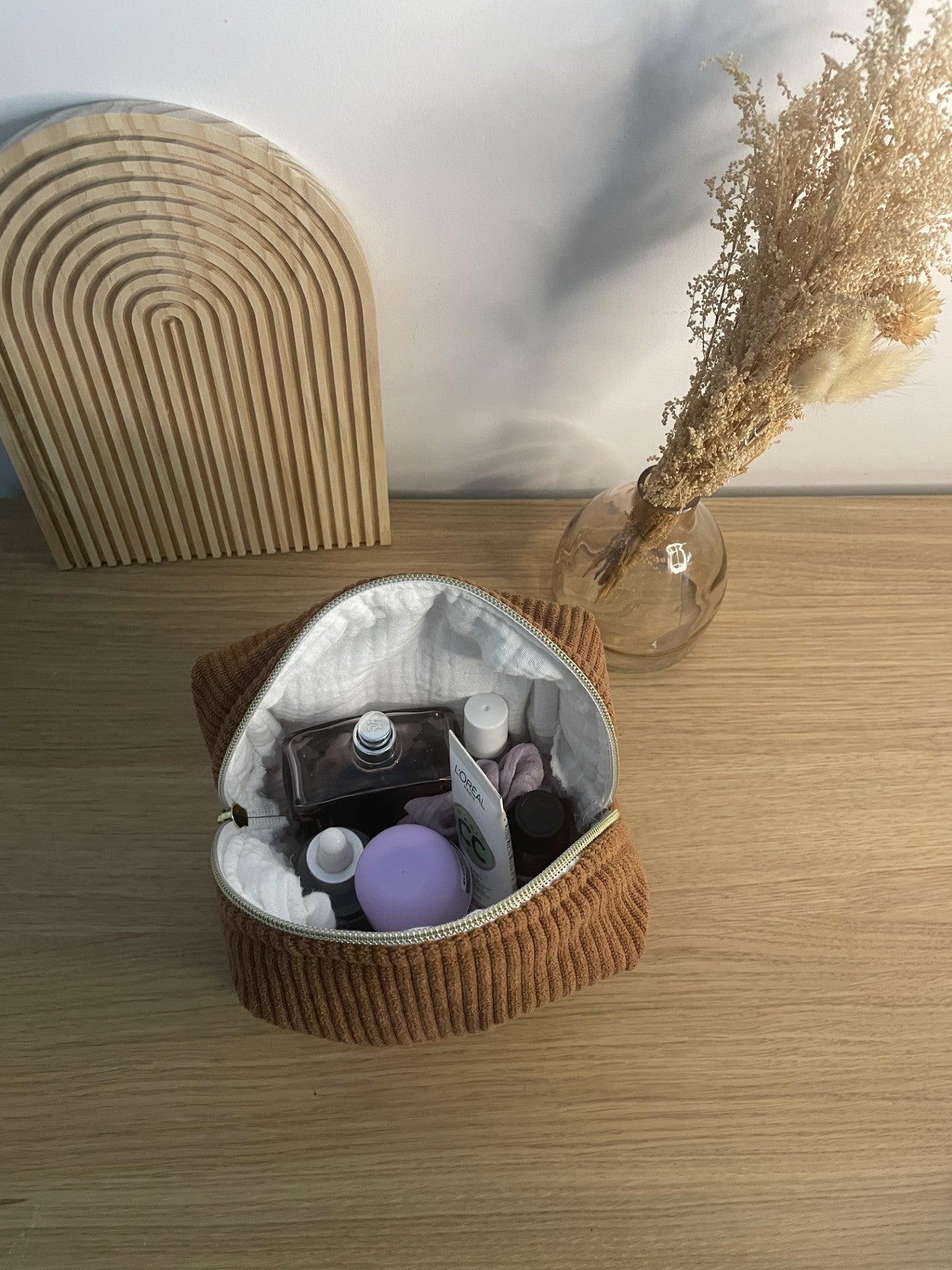 Trousse de toilette en velours côtelé