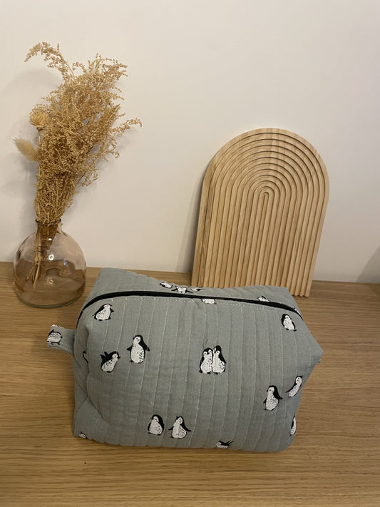 Trousse de toilette matelassée