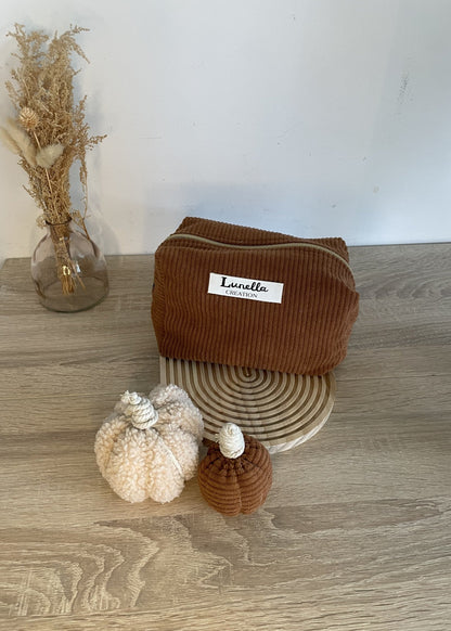 Trousse de toilette en velours côtelé